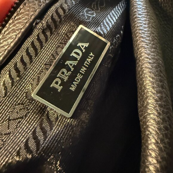 Prada  Vitello Daino Shoulder Bag Black - Picture 9 of 16